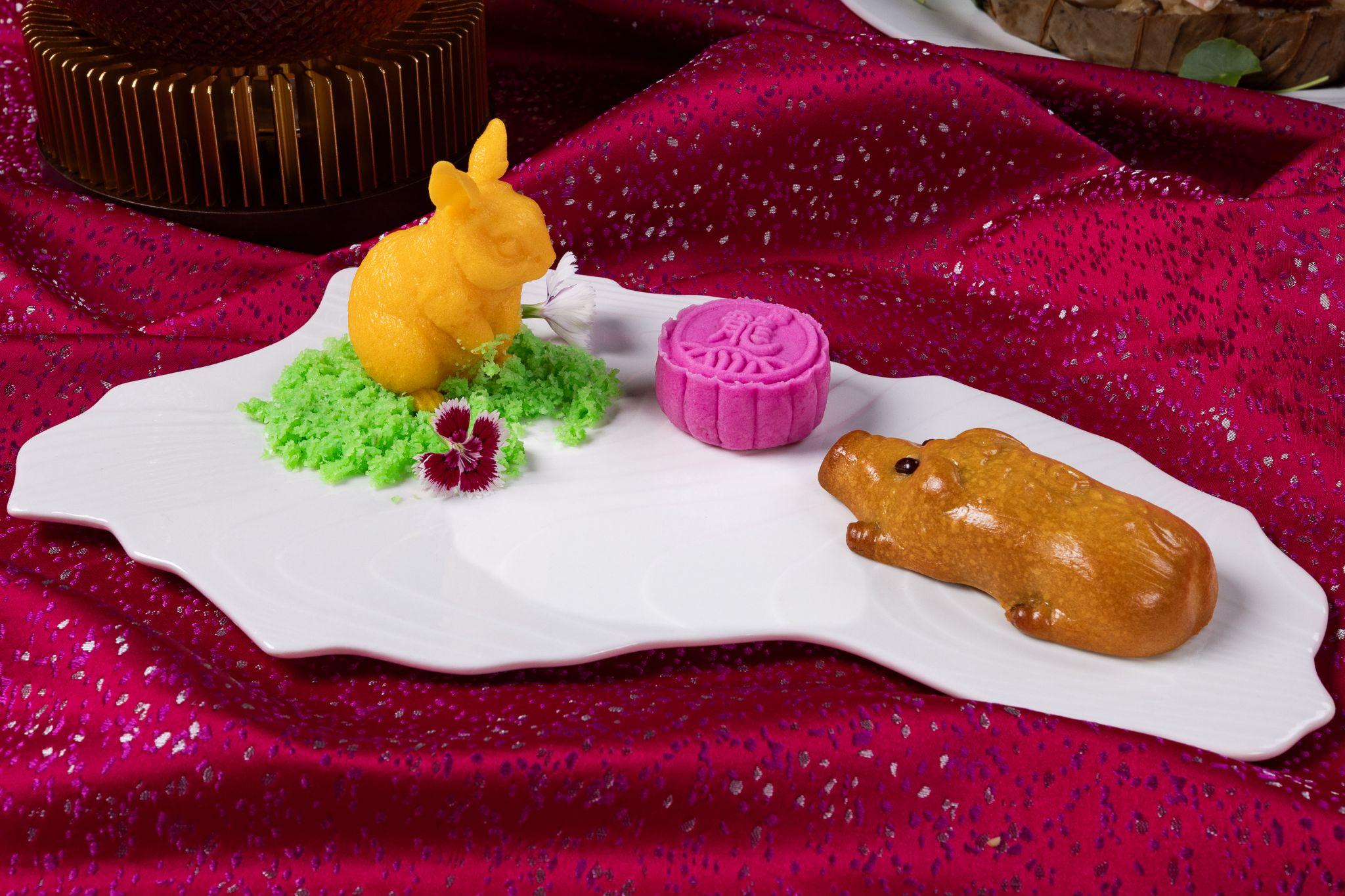 Lotus Paste Snow Skin Mooncake, Golden Rabbit Pumpkin Pudding, and Baked Mini Piggy Mooncake