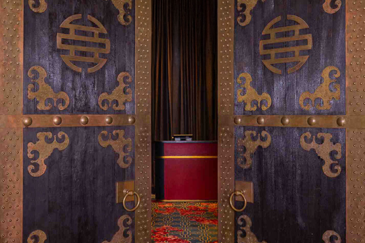 Crystal Dragon entrance