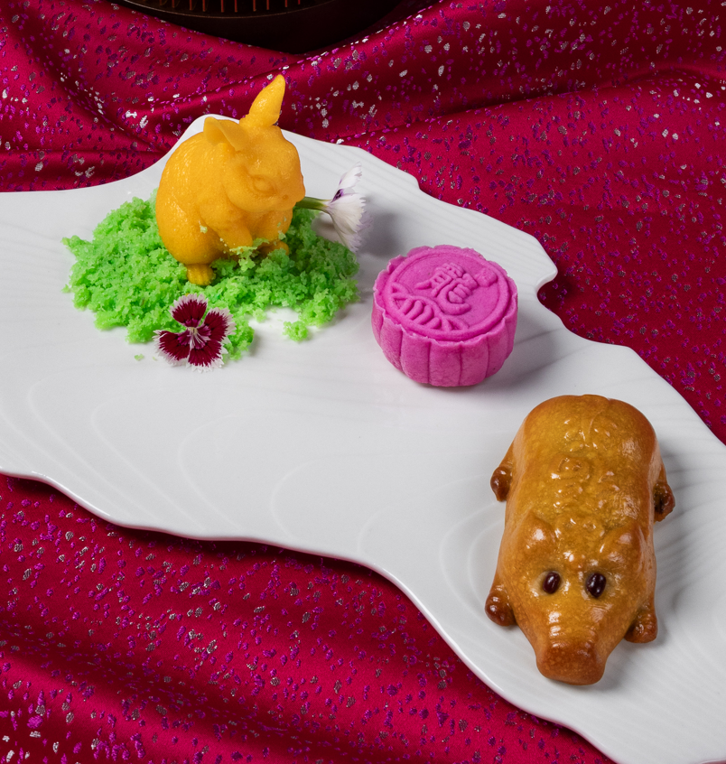 Golden Rabbit Pumpkin Pudding, Lotus Paste Snow Skin Mooncake and Baked Mini Piggy Mooncake