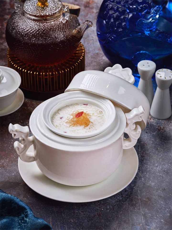 Double-boiled bird's nest with sweet almond soup and egg white